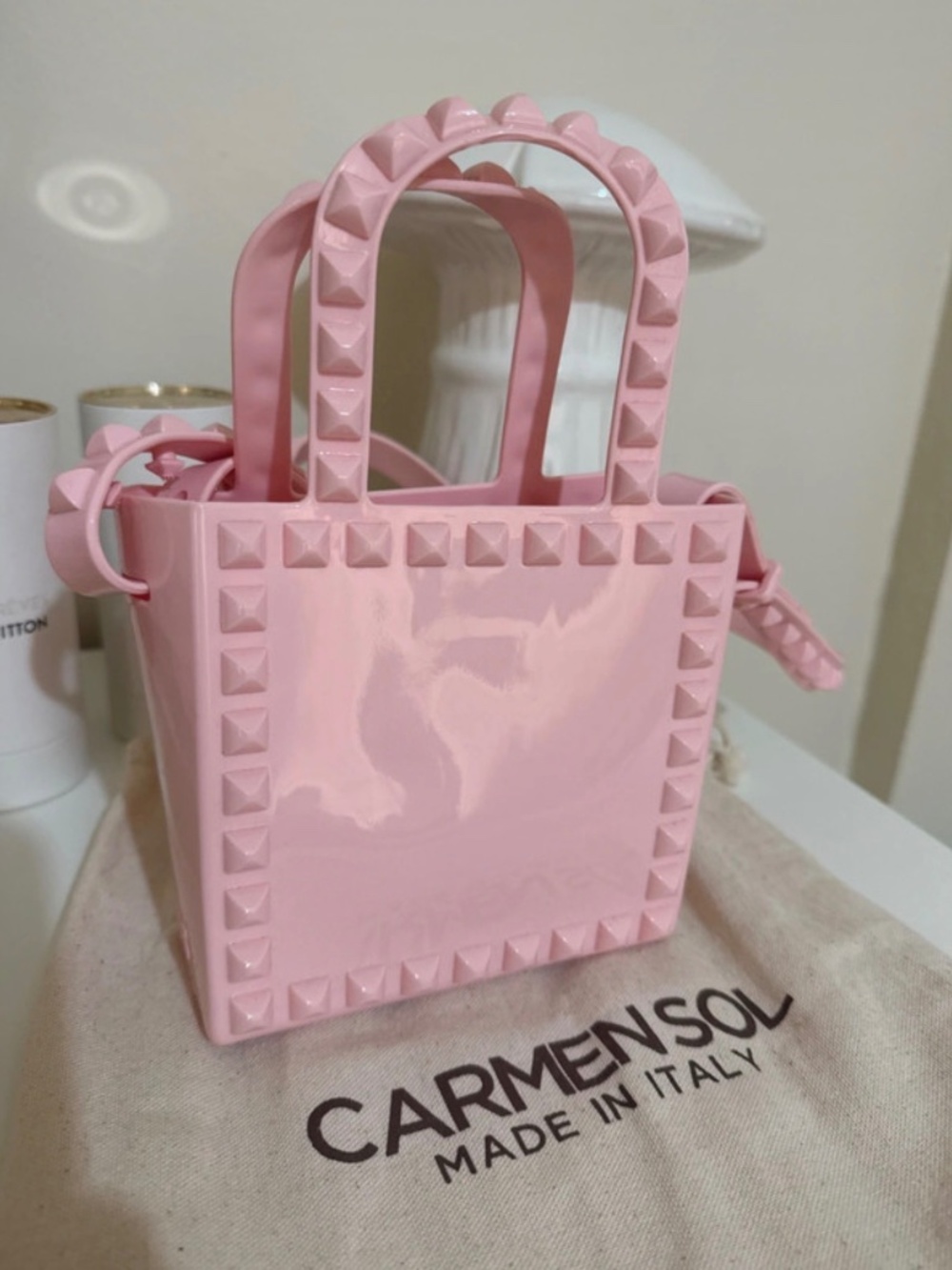 Carmen Sol Shoulder Bag